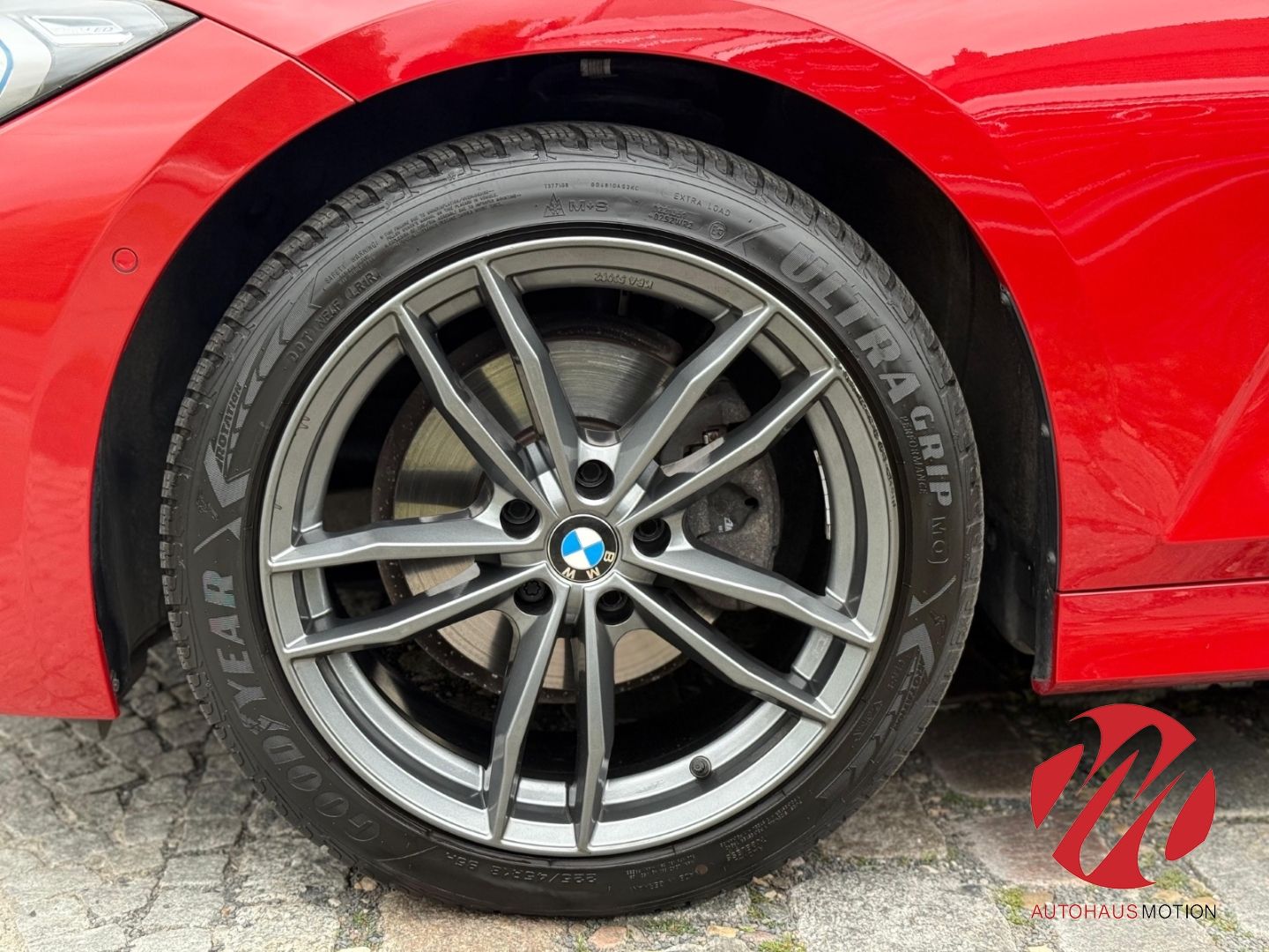 BMW 320 d Facelift Navi HUD GSD Laser LED Temp Parkl foto 19