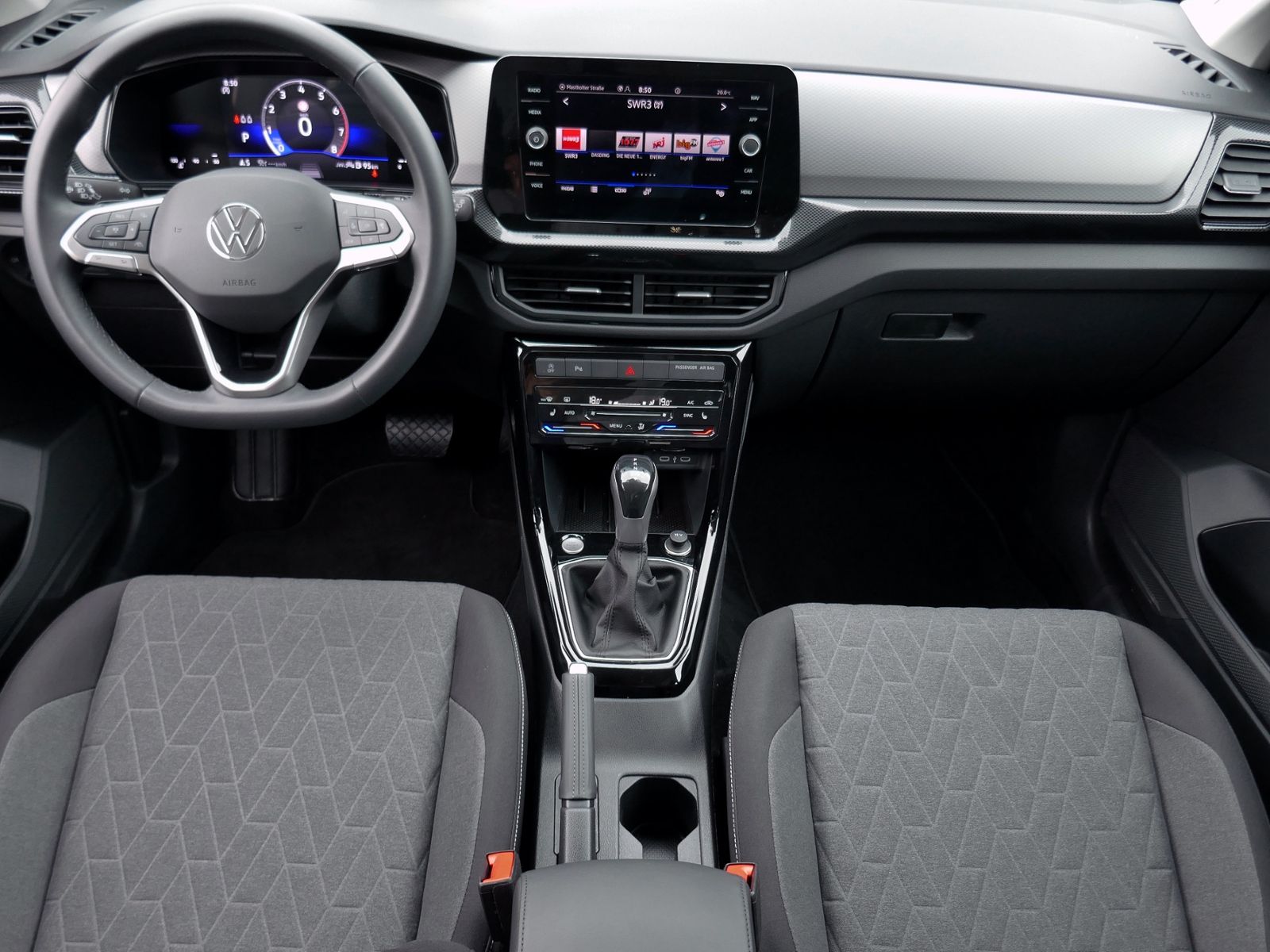 Fahrzeugabbildung Volkswagen T-Cross Life 1.0 TSI DSG | LED RFK ACC Navi App