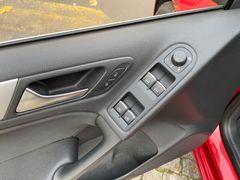 Fahrzeugabbildung Volkswagen Golf VI Cabriolet Basis DSG Temp. inkl. Garantie