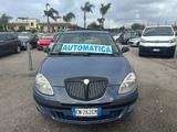 Lancia Ypsilon 1.3 Multijet 2004 tetto apribile - Lancia Ypsilon mit Diesel-Antrieb: Automatik
