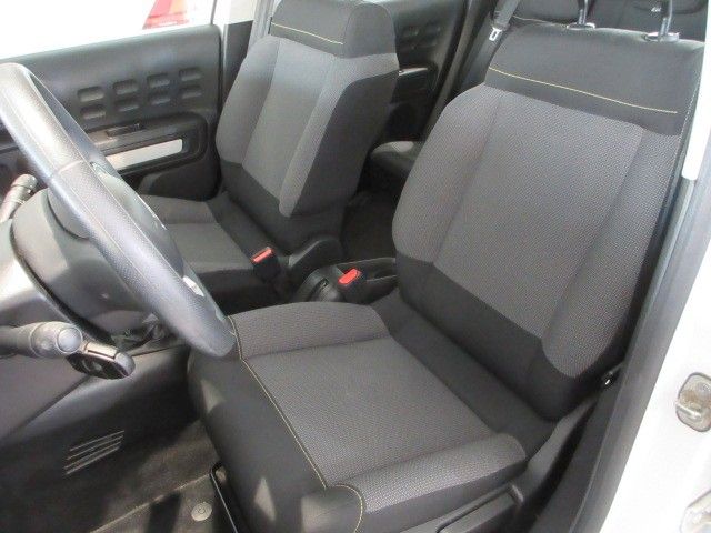 Fahrzeugabbildung Citroën C3 Feel 1.2T PDC/KLIMA/TEMPOMAT
