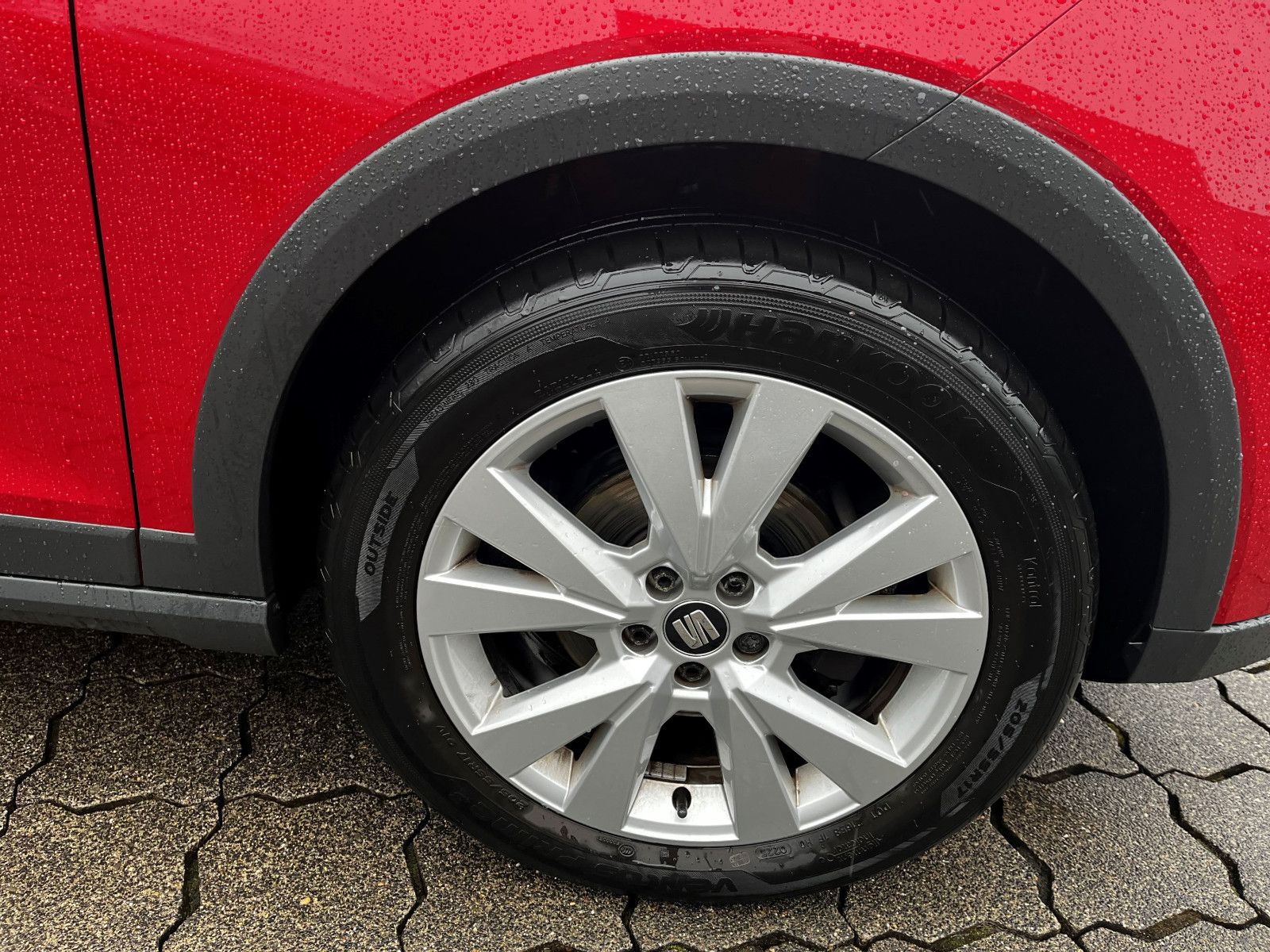 Fahrzeugabbildung SEAT Arona Style 70 KW LED 17" PDC SHZ BT USB