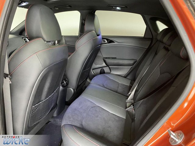 Ceed 1.6 GT NAVI KLIMA SITZHEIZUNG REAR VIEW