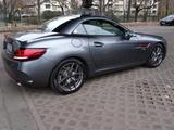 Mercedes-Benz SLC 300  AMG Line Autom. RedArt Edition - Mercedes-Benz SLC 300 Gebrauchtwagen