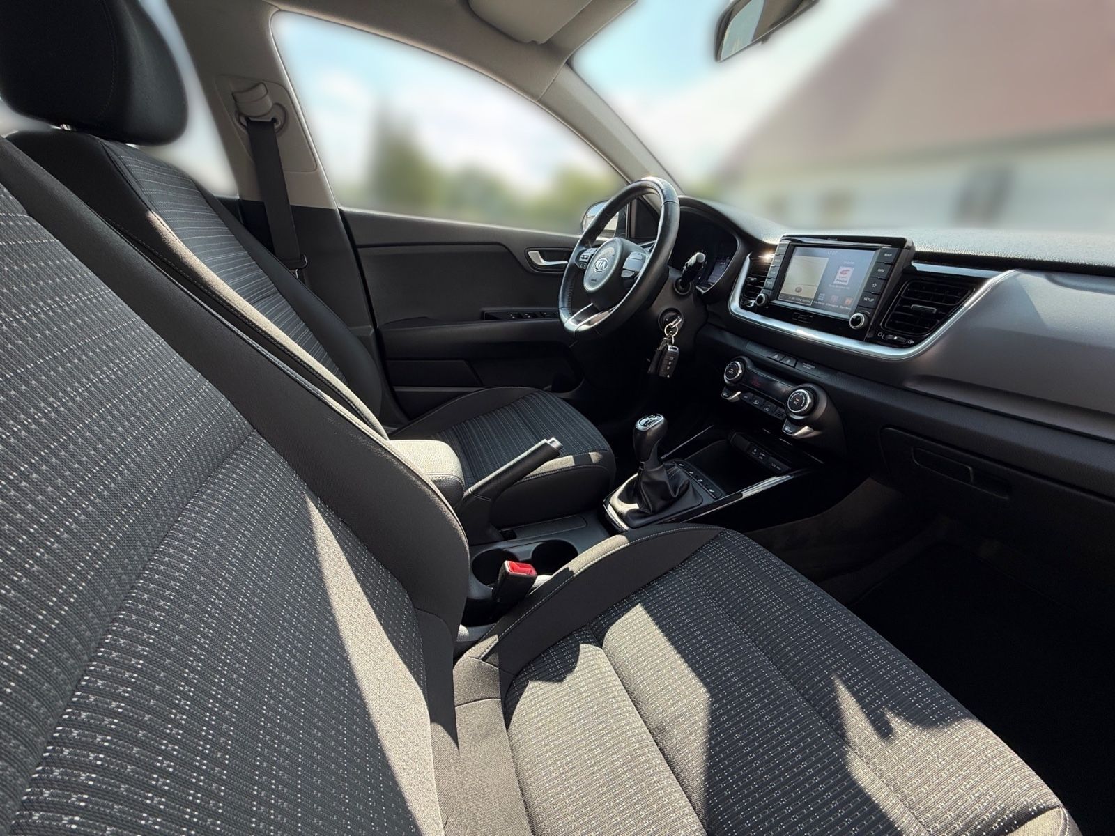 Fahrzeugabbildung Kia Stonic 1.0 T-GDI 120 Vision Navi 2