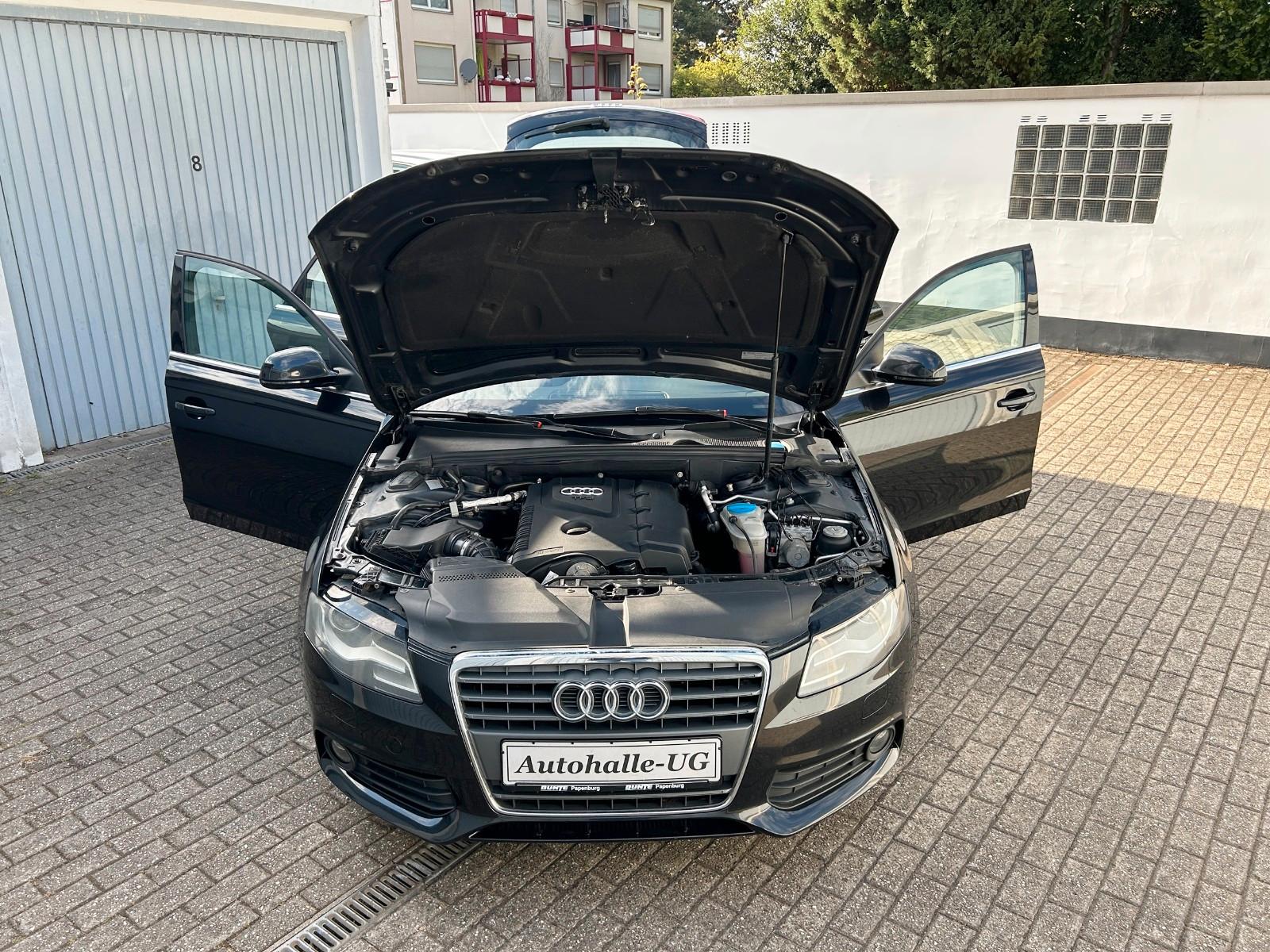 Audi A4 2009 — photo 17