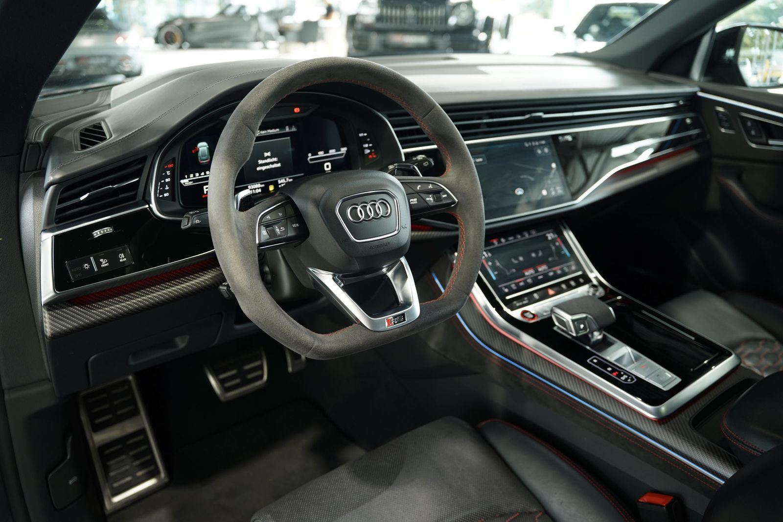 Audi Rsq8