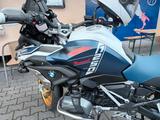 BMW R 1250 GS, alle Pakete, unfallfrei, Koffer - BMW Motorräder in Wiesbaden