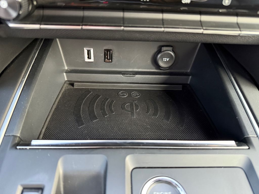 Fahrzeugabbildung Citroën C5 Aircross Pure Tech 130 S&S EAT8 SHINE PACK