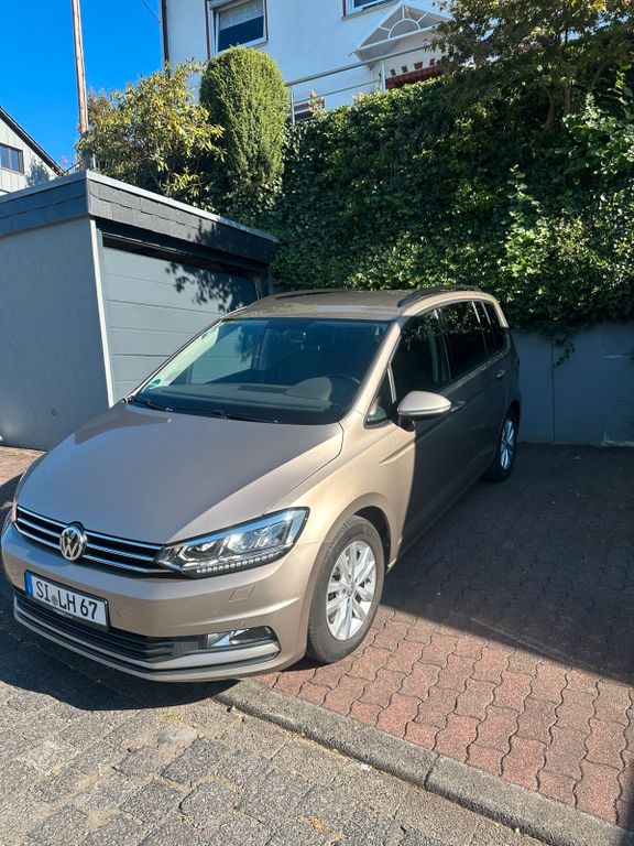 Image of Volkswagen Touran