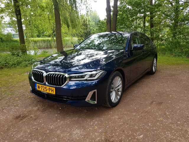 BMW 540 Baureihe 5 Lim. 540 i Luxury Line