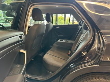 MYAUTOCENTER – Gebraucht- und Jahreswagen mit Werkstattservice in Pfaffenhofen Volkswagen T-Roc Style *LED*Unfallfrei*TÜV*PDC*