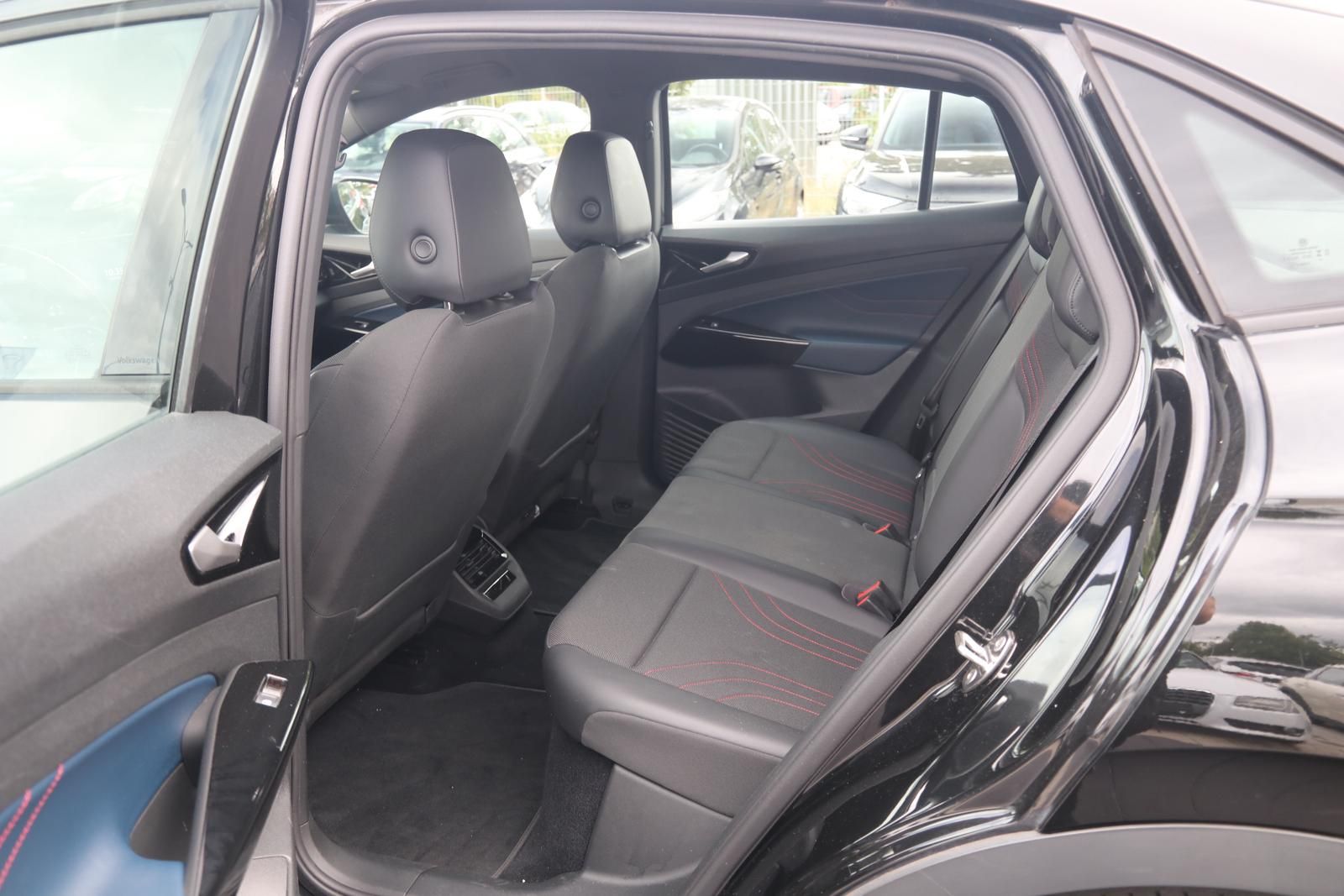 Volkswagen ID.5 GTX 220 kW 4Motion AHK SOH 92,8% foto 13