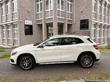 Mercedes-Benz GLA 200  AMG Line * Navi * Leder * Bi-Xenon *EU6 - Mercedes-Benz GLA 200: Weiß