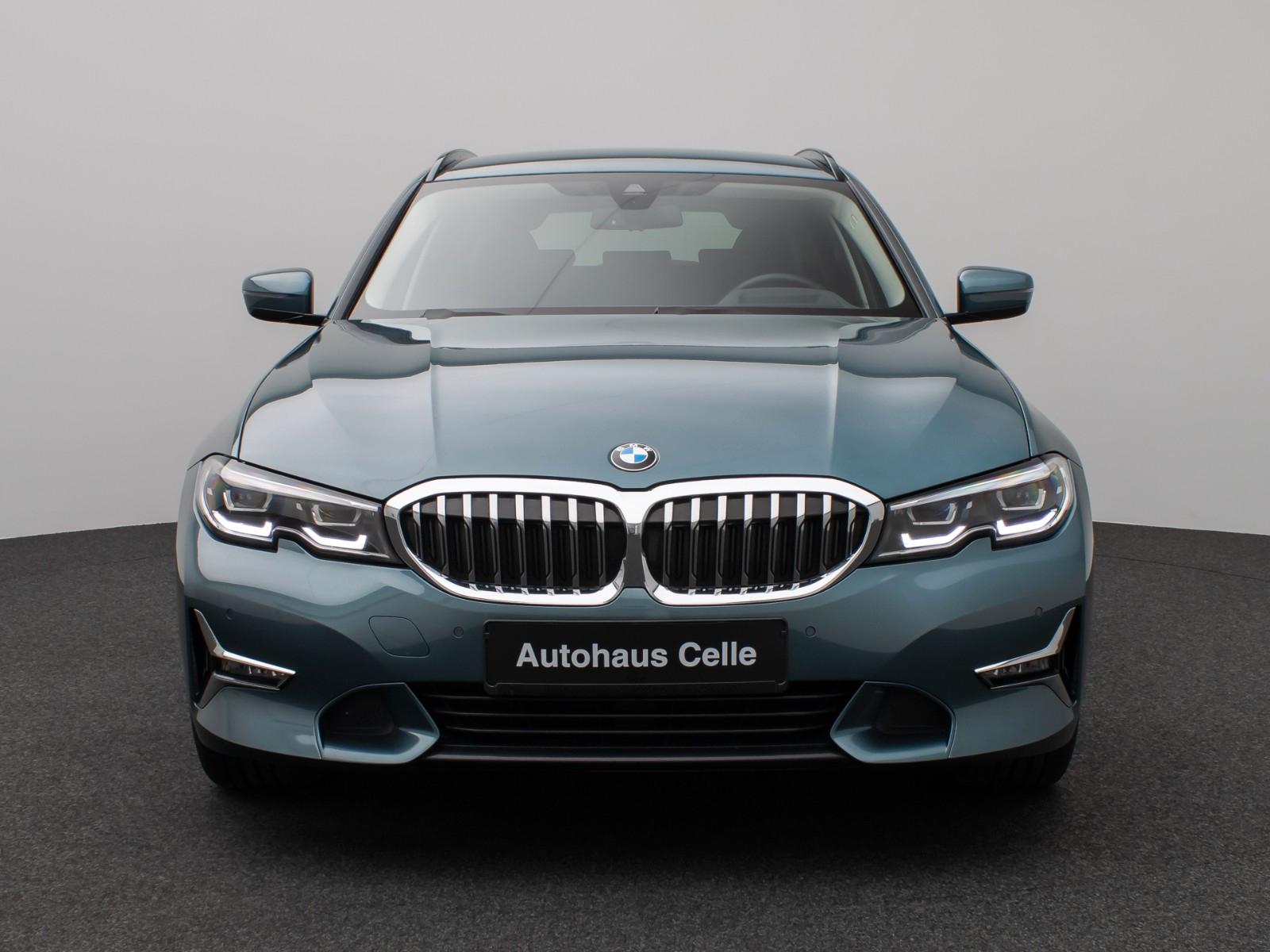 BMW 320d Luxury Line Kamera HUD DAB HiFi Komfort LED