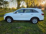 Kia Sorento 2.2 CRDi 2WD Vision Automatik (ATM 5tkm) - Kia Sorento mit Diesel-Antrieb: 2.5