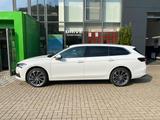 Skoda Superb Combi L&K DSG 4x4*AHK*Navi*Matrix*19"Alu* - Skoda Superb Gebrauchtwagen