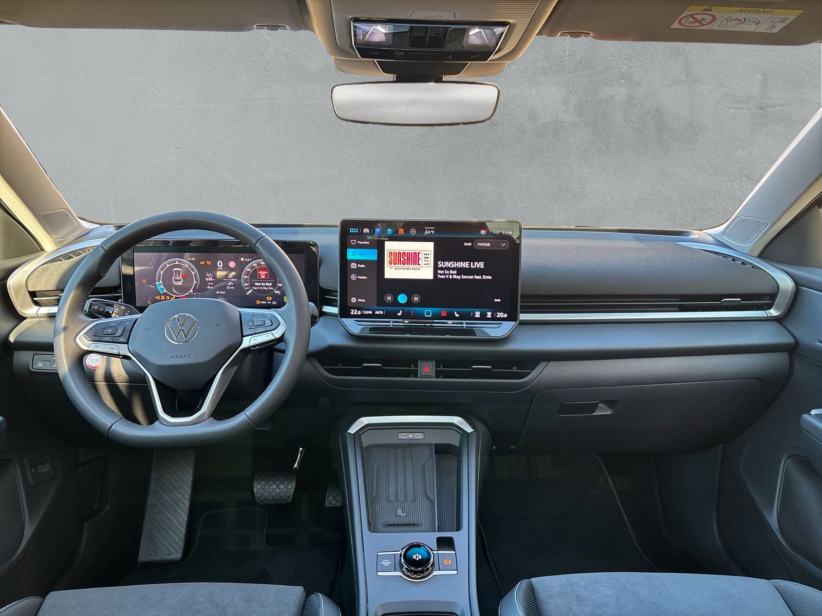 Fahrzeugabbildung Volkswagen T-Roc Style 1.5 eTSI 110kw 7-Gang DSG WR