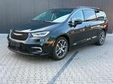 Chrysler Pacifica V6 8-Sitzer UNFALLFREI (Clean Carfax) - Chrysler Pacifica aus 2022