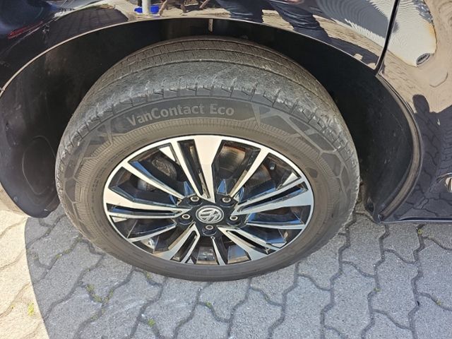 Fahrzeugabbildung Volkswagen Multivan T6.1 GENERATION SIX 4MOTION 2.0 TDI KAM