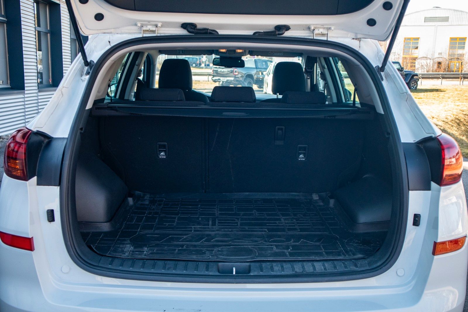 Fahrzeugabbildung Hyundai Tucson*2WD*Navi*Induktiv*Kamera*PDC*Lane*