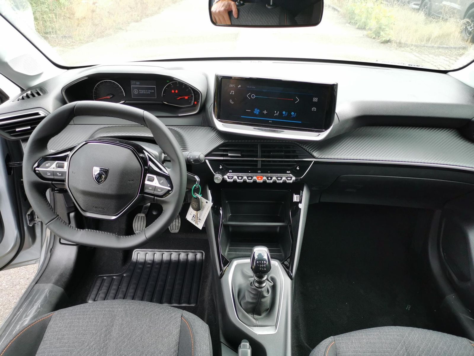 Fahrzeugabbildung Peugeot 208 Style 100 PS MT