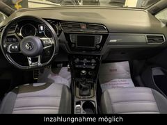 VW Touran 1.4 TSI R-LINE/LED/NAVI/ACC/DAB/AHK/CAM! VW Touran 1.4 TSI R-LINE/LED/NAVI/ACC/DAB/AHK/CAM!