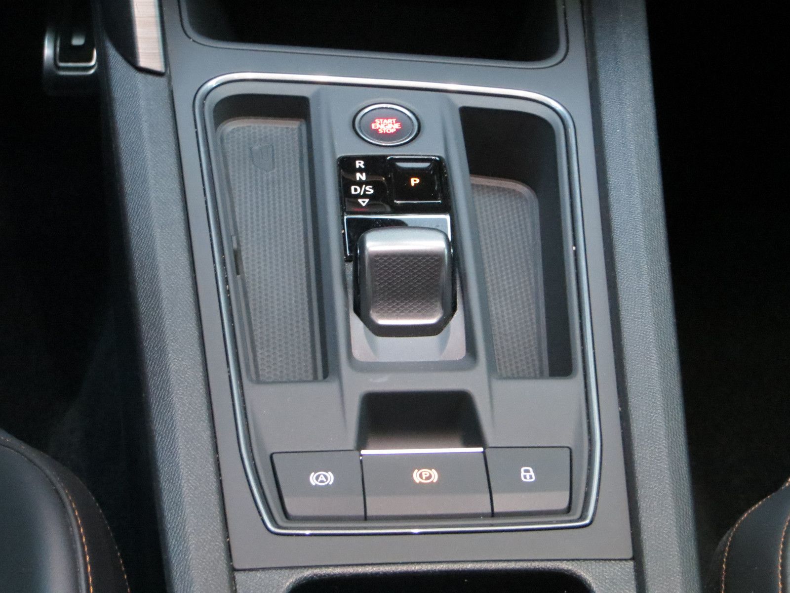 Cupra Leon ST eHybrid Kamera el.Heckklappe el F-Sitz imagem 3