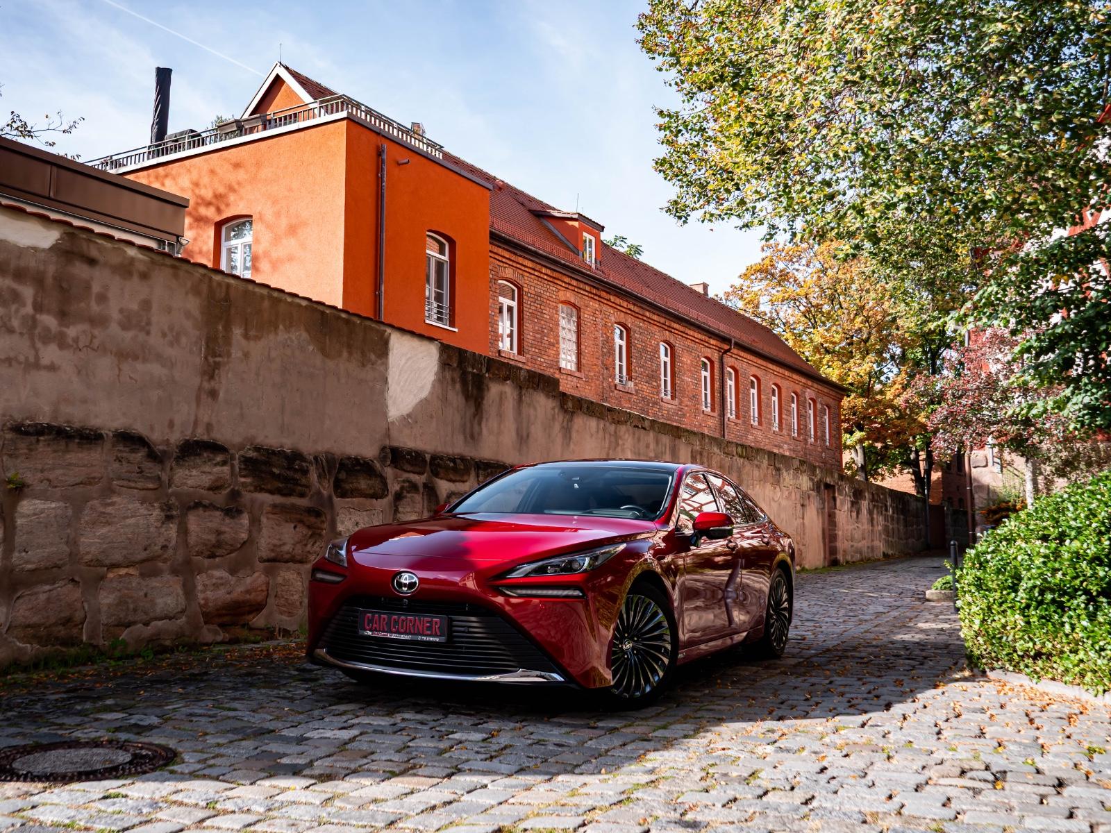 Toyota Mirai Advance / Toyota Relax / 2023