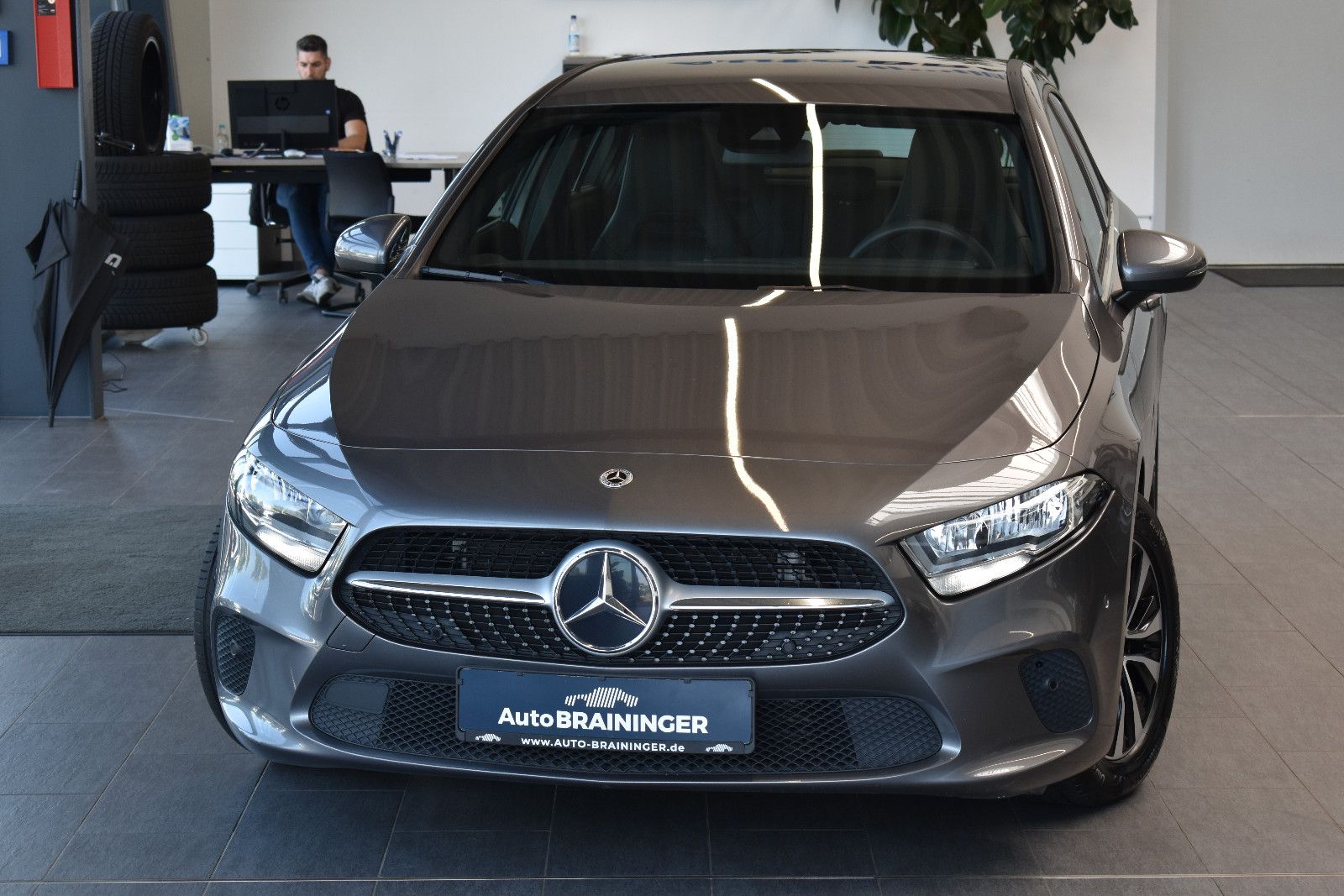 MERCEDES-BENZ A 200d 8G-DCT Navi3D~Leder~Tempomat~SpurhalteAs.