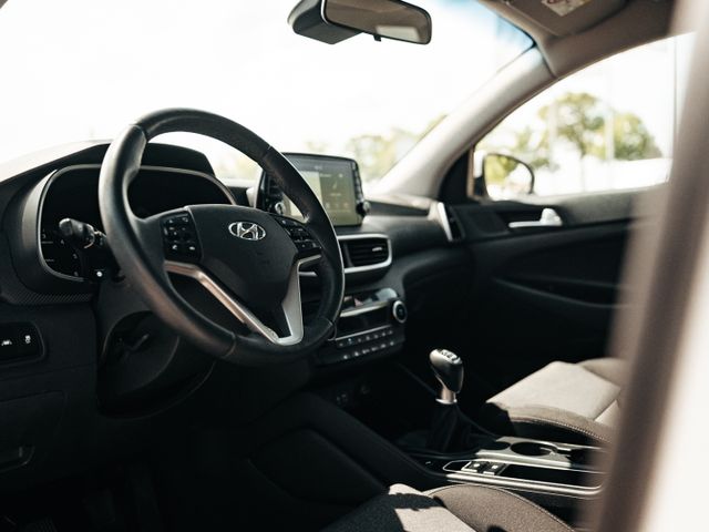 HYUNDAI Tucson Advantage Mild-Hybrid 2WD 1.6 CRDi, RFK,