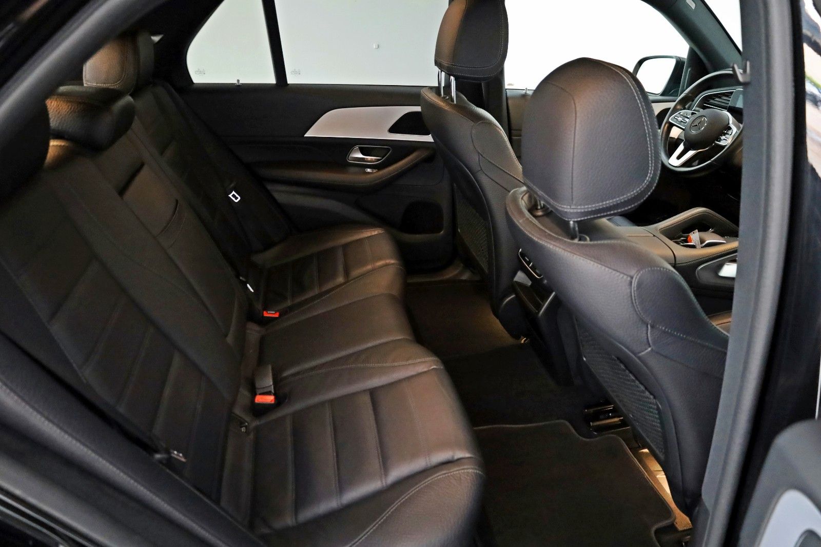 Fahrzeugabbildung Mercedes-Benz GLE 350de 4M Leder,Navi,LED,Park Pak 360°,AppleC