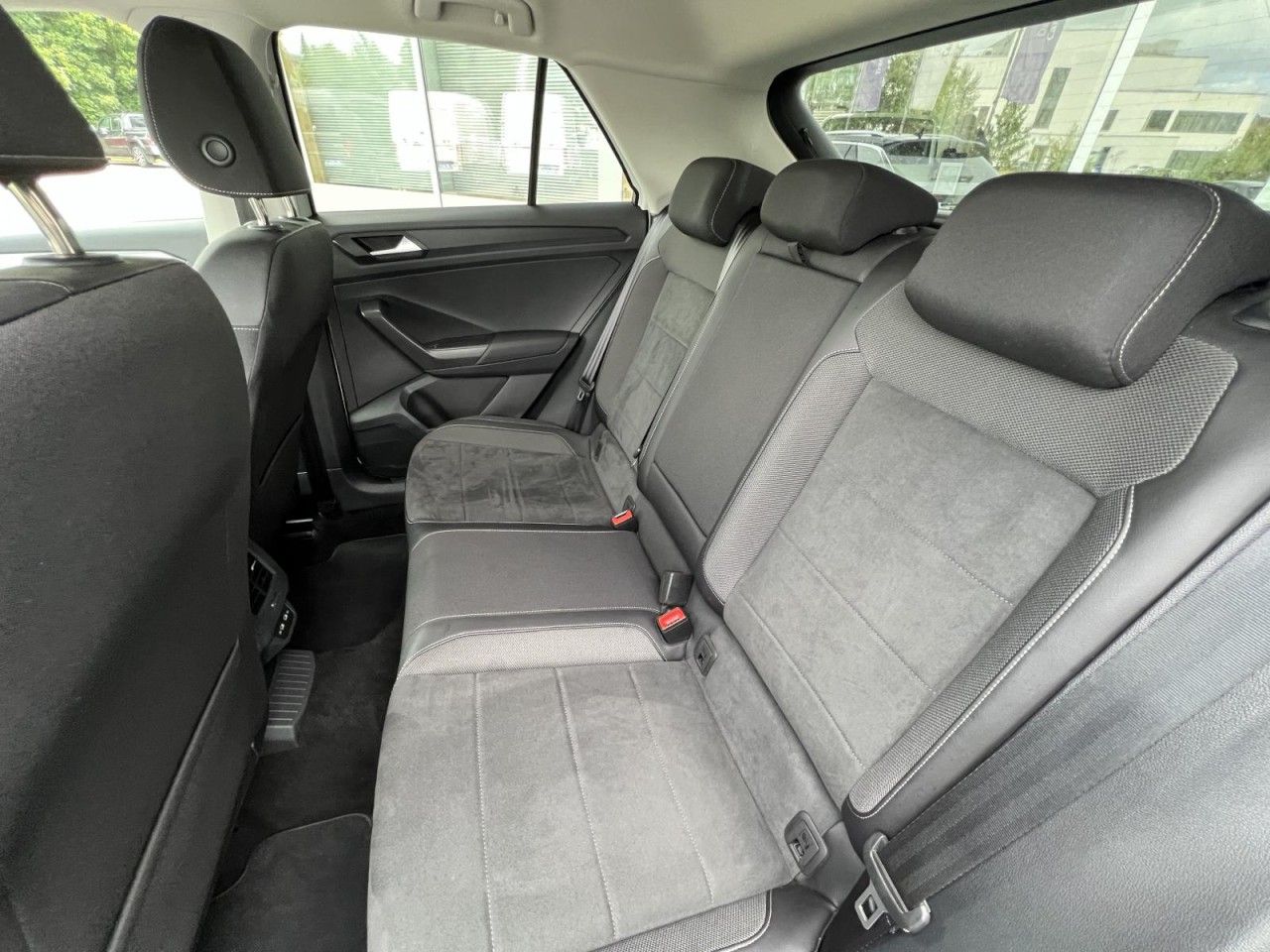 Volkswagen T-Roc - Bild 9
