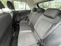 Volkswagen T-Roc - Vorschau Bild 9