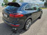 Porsche Cayenne S Diesel S - Porsche Cayenne: Blau, mit Apple Carplay