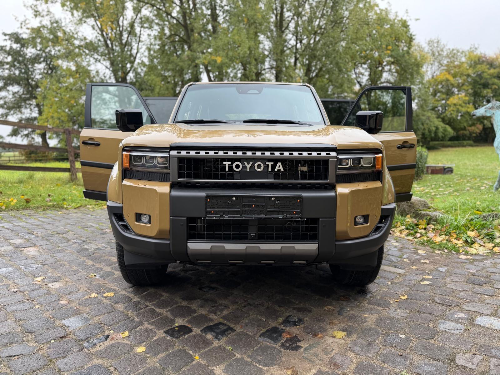 Toyota Land Cruiser 2.8 H-Up Panor TEC JBL  NAPPA