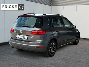 Volkswagen Golf - 5