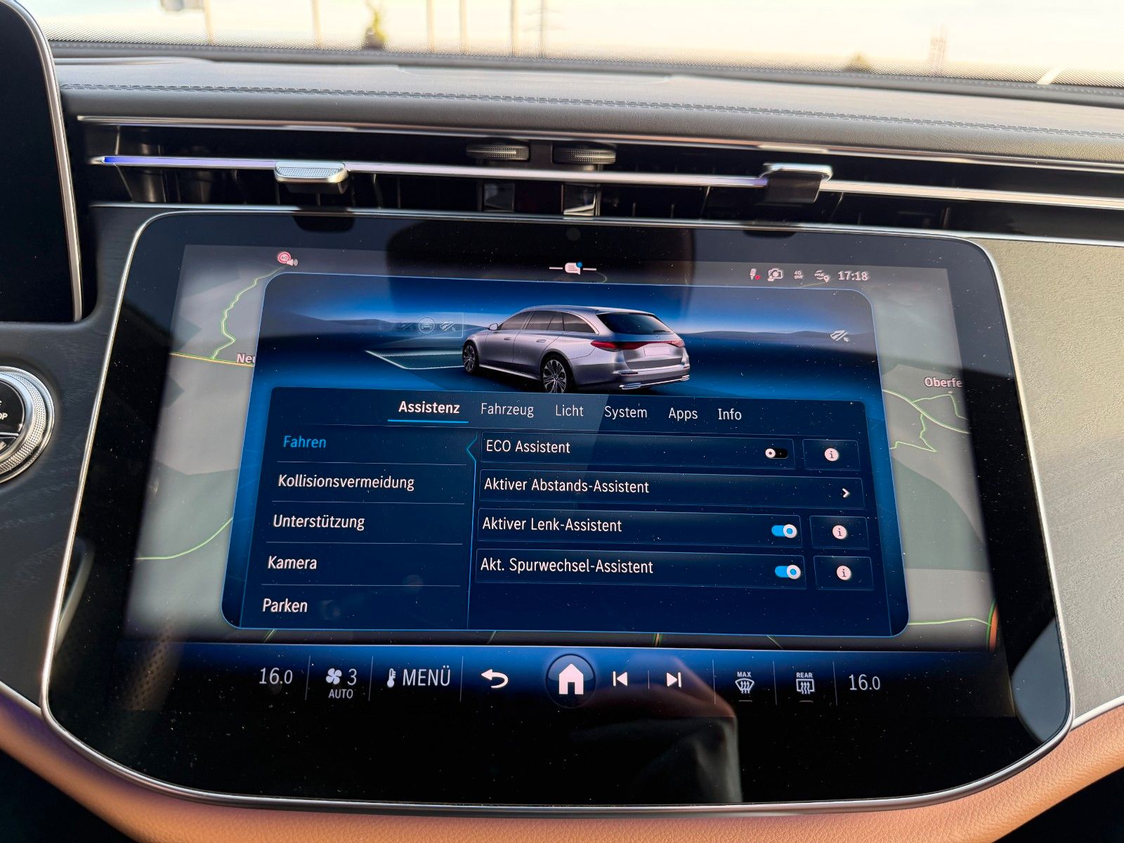 Fahrzeugabbildung Mercedes-Benz E 300de T 4M+AMG+HUD+RFK+360+BUR+AHK+SPUR+DIS+