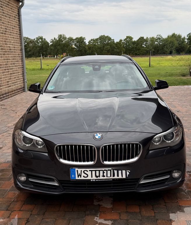 Image of BMW 520