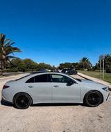 Mercedes-Benz CLA200 - Mercedes-Benz 200: Coupe