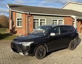 Mitsubishi Outlander 2.2 DI-D / 4WD/AHK/ Wi-Reifen