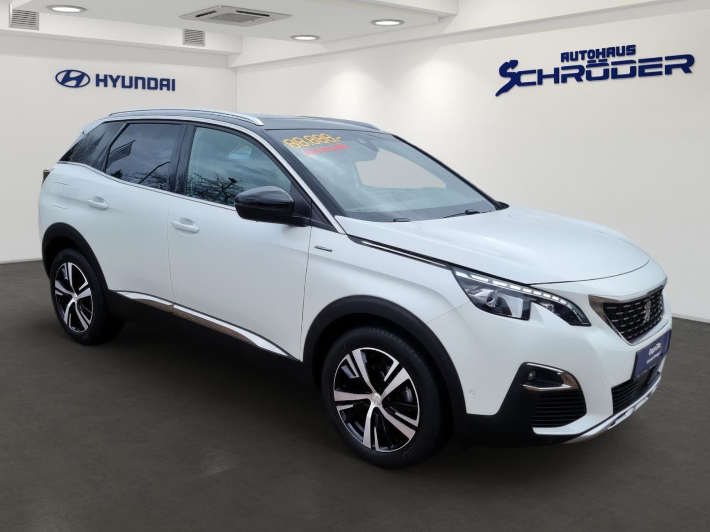 Fahrzeugabbildung Peugeot 3008 PureTech 1.2 Allure 130 PANO+LED+360°CAM