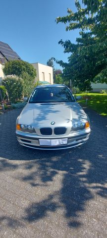 BMW 318i