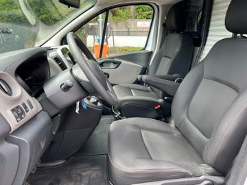 Renault Trafic - 9