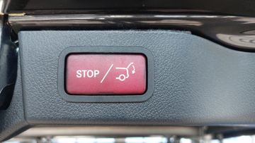 Mercedes V 220 - 8
