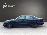Mercedes-Benz E 240 CLASSIC Lim Tempo. SHZ Navi Elekt. Sitze - gebrauchte Mercedes-Benz E-Klasse aus dem Jahr 2001