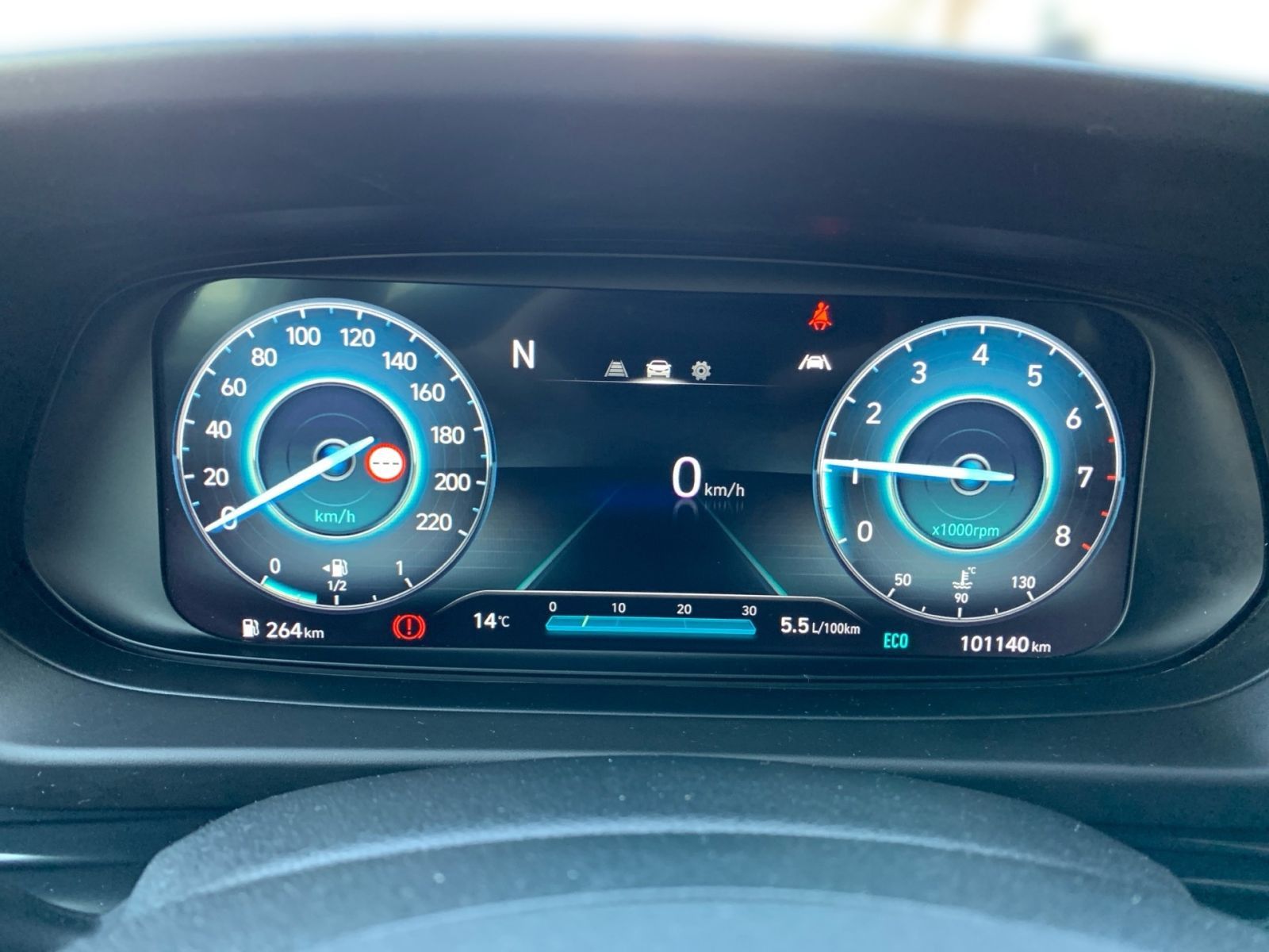 Fahrzeugabbildung Hyundai i20 1.0 T-GDI Trend Mild-Hybrid 8xbereift