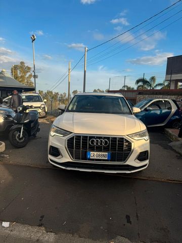 Audi Q3 35 TDI S tronic S line edition