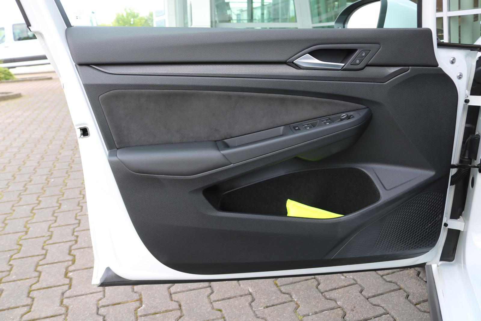 Volkswagen Golf 8 GTI DSG /LED+/App-Connect/Lane-Assist, миниатюра 6