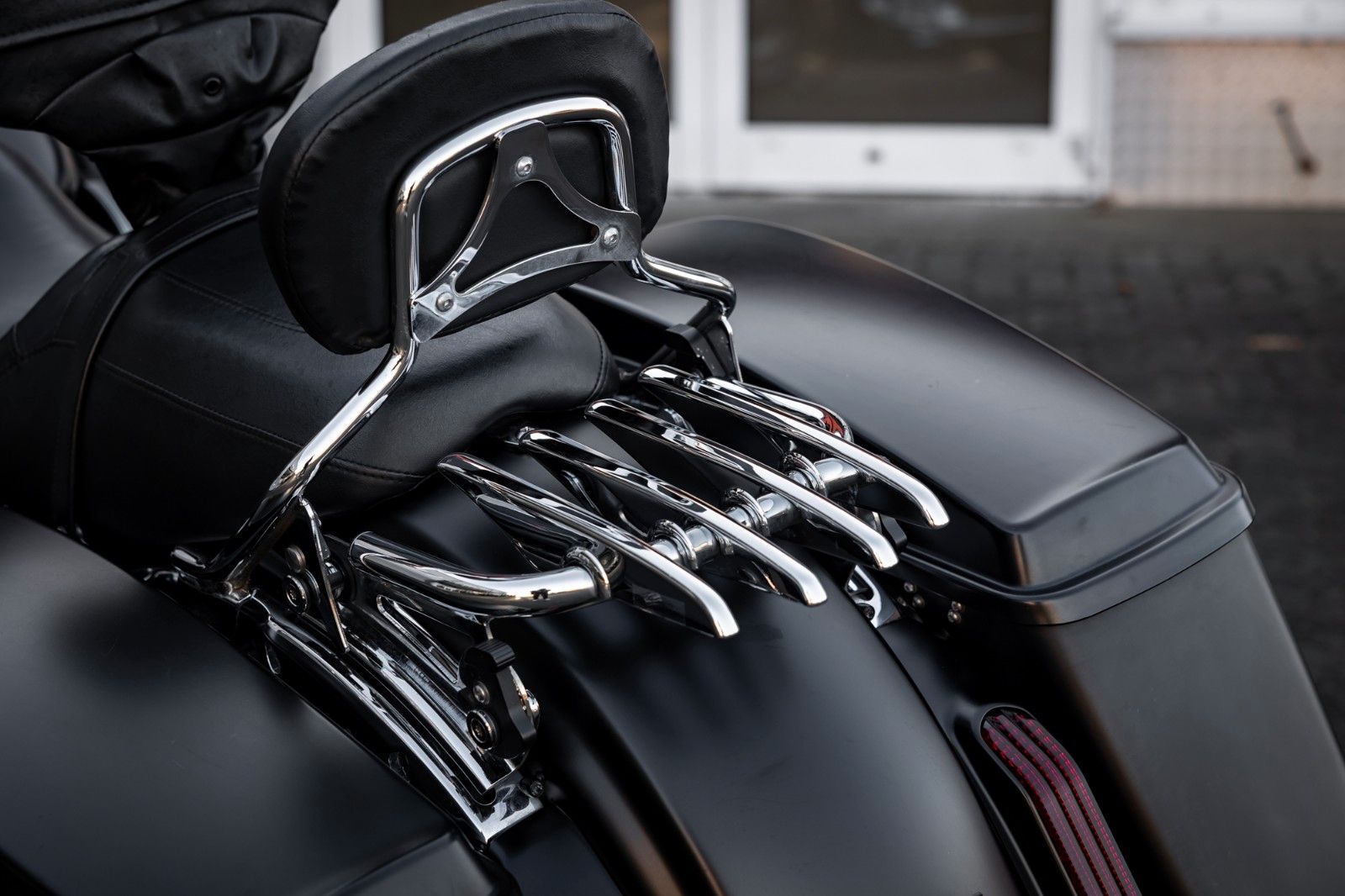 Fahrzeugabbildung Harley-Davidson FLHX Street Glide 103 CUI- KESSTECH -